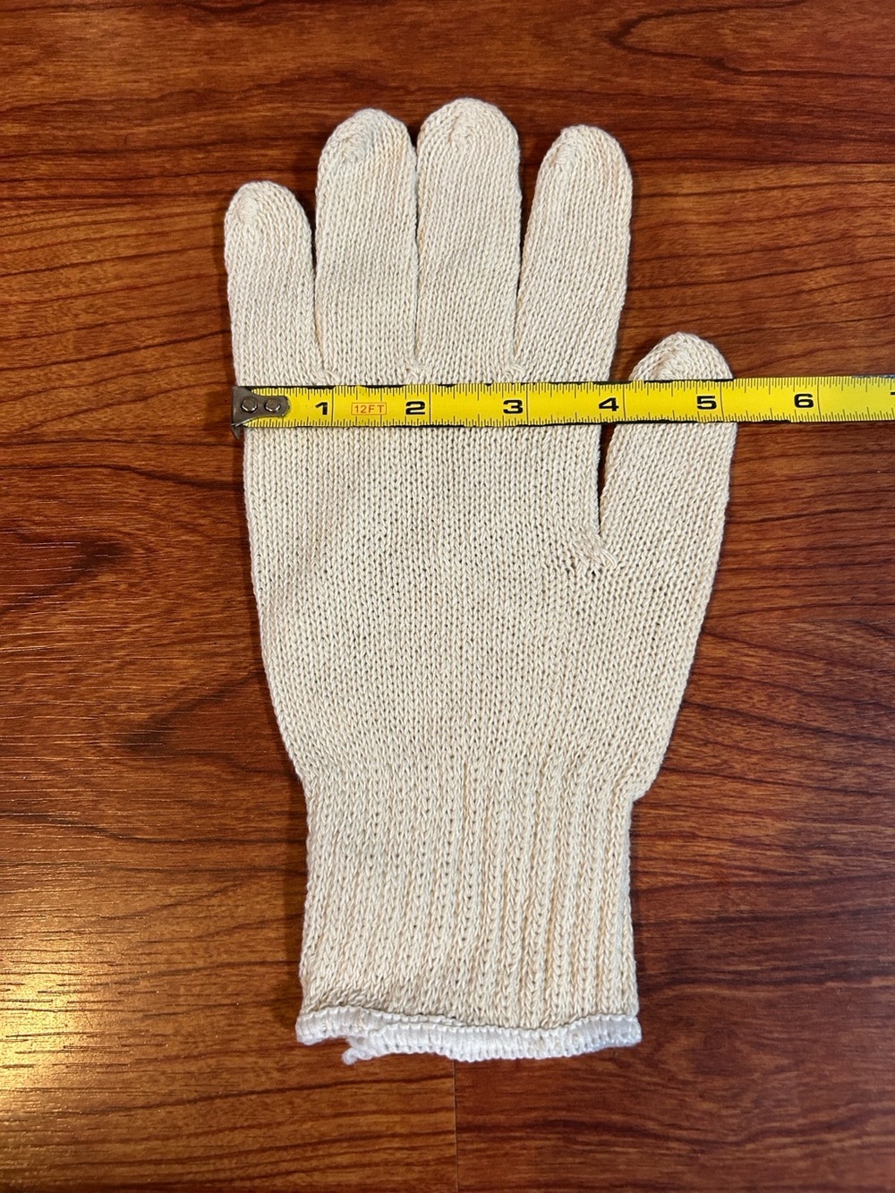 Bundle of 6 pairs Cloth Gloves - Picture 4 of 4